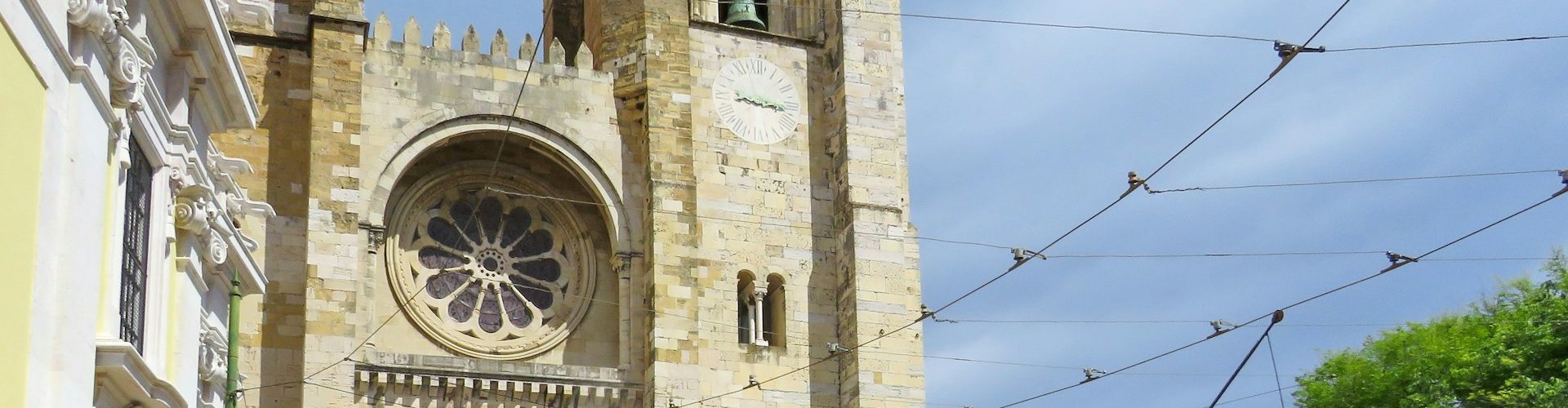 consigna de equipajes de la catedral de lisboa